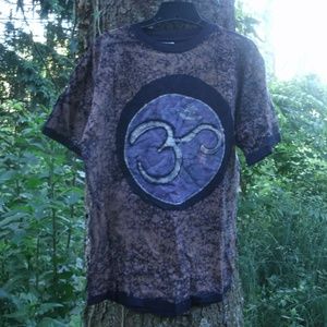 India Batik Ohm Symbol T-Shirt Size L